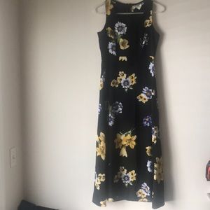 Cute Black floral maxi dress